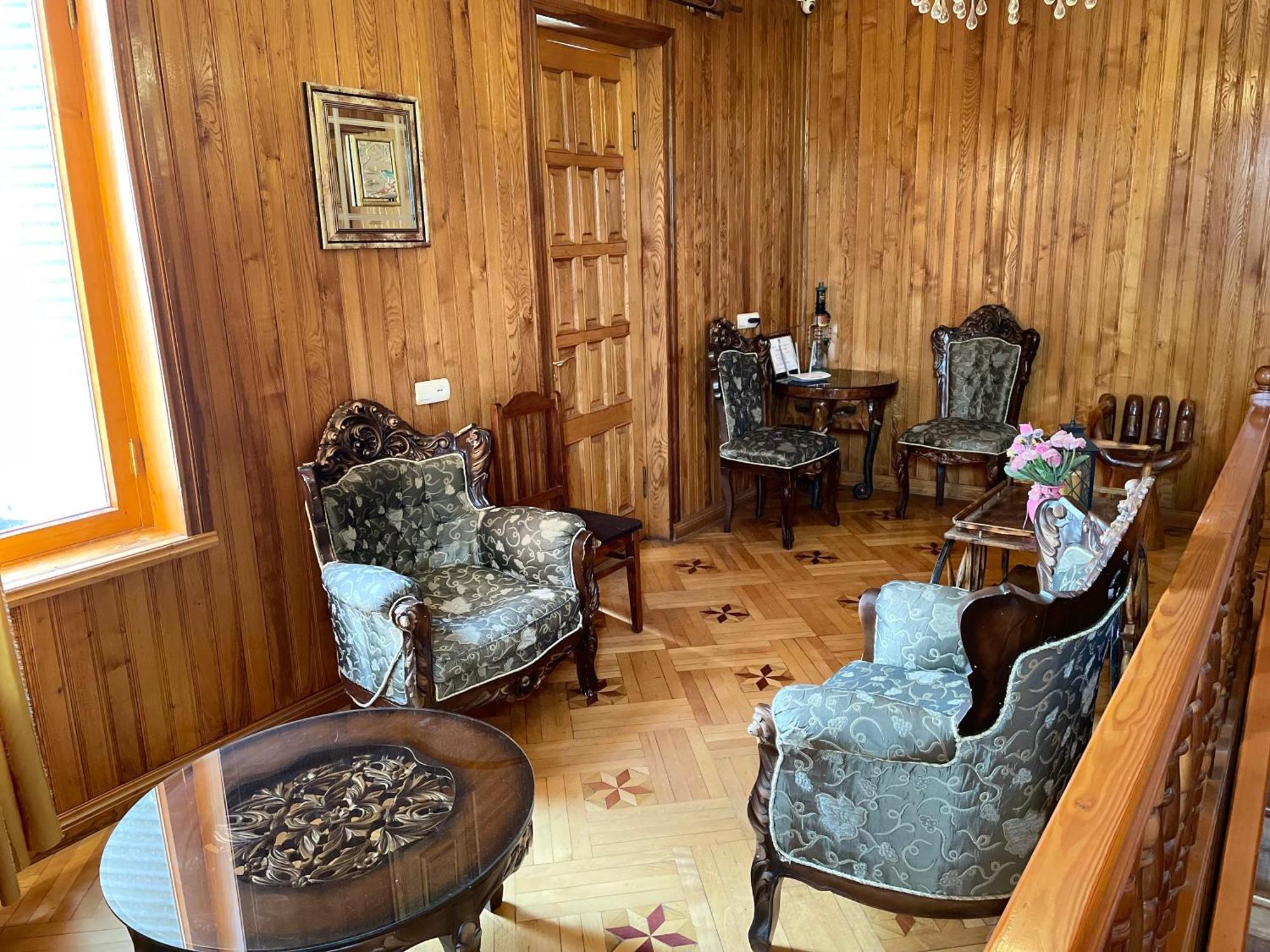 Guesthouse Georgia Sagarejo Exteriör bild